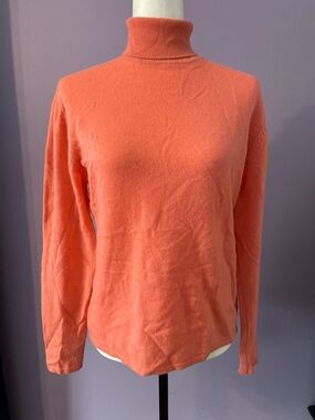 Cashmere  Women's Coral Turtleneck Sweater